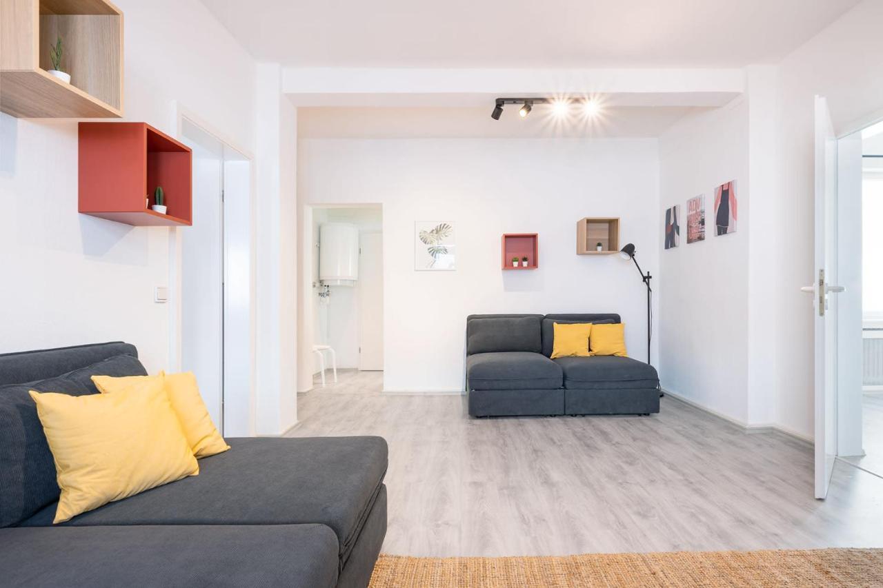 2 Bedroom Top Floor Apartment Direct On Marienplatz Munique Exterior foto