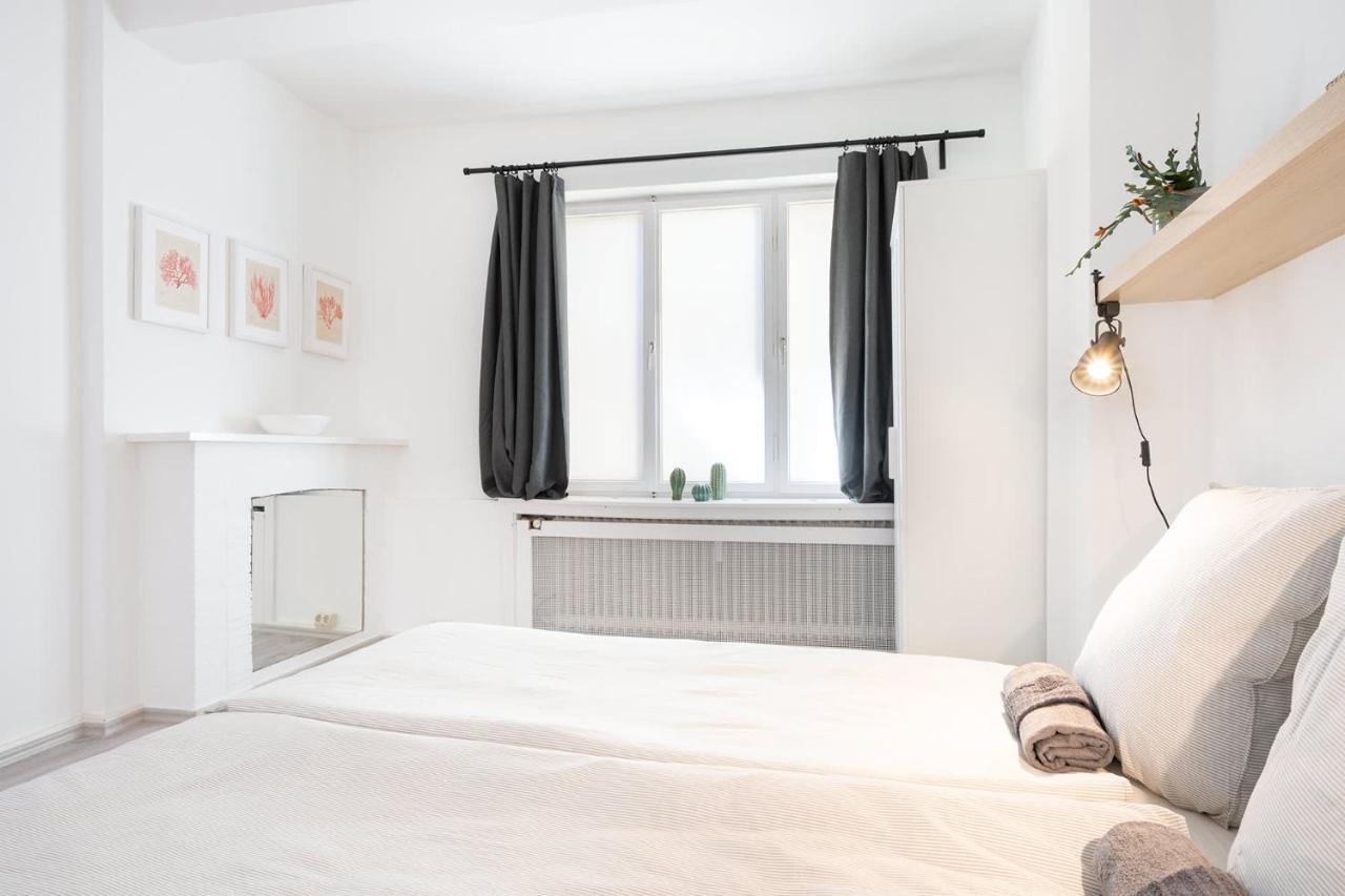 2 Bedroom Top Floor Apartment Direct On Marienplatz Munique Exterior foto